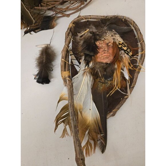 Feather Vine Wall Art Man & Woman Faces Dreamcatcher Design Native American - Picture 3 of 6